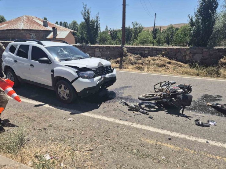 Bingöl’de trafik kazası: 3 yaralı