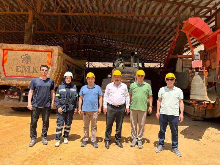 Hakkari’de maden firmalarına ziyaret