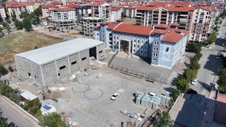 İTO Şehit Mustafa Gözütok Ortaokulu’na kapalı spor salonu kazandırılıyor