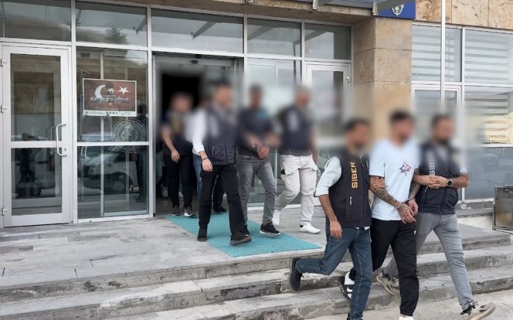 Kırşehir merkezli 7 ilde sahte araç kiralama sitesi operasyonu: 5 gözaltı