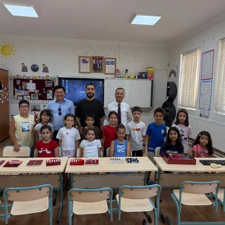 Yenipazar’da çocuklar yaz tatilini akıl ve zeka oyunlarıyla değerlendiriyor