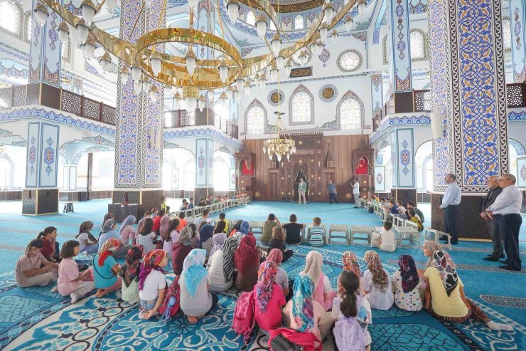 Başkan Özdemir’den Yaz Kur’an Kursu öğrencilerine ziyaret