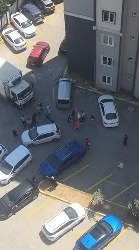 Büyükçekmece’de bir sitede "Market" krizi çıktı
