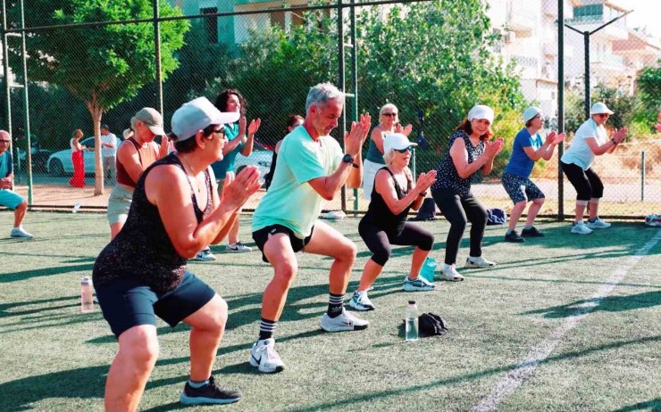 Didim’de ücretsiz sabah egzersizleri dört noktada sürüyor