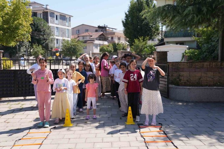 Kur’an kursu öğrencileri keyifli zaman geçirdi