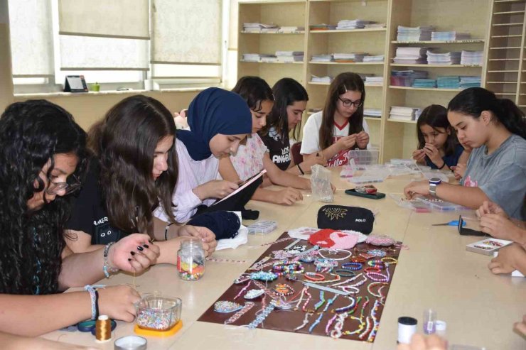 Şahinbey’de yaz tatili sanatla renkleniyor