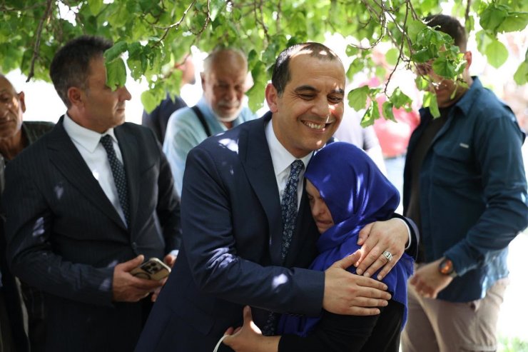 Vali Taşolar Tuzluca’da vatandaşlarla bir araya geldi