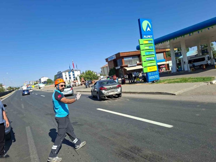 Bingöl’de zincirleme kaza: 5 yaralı