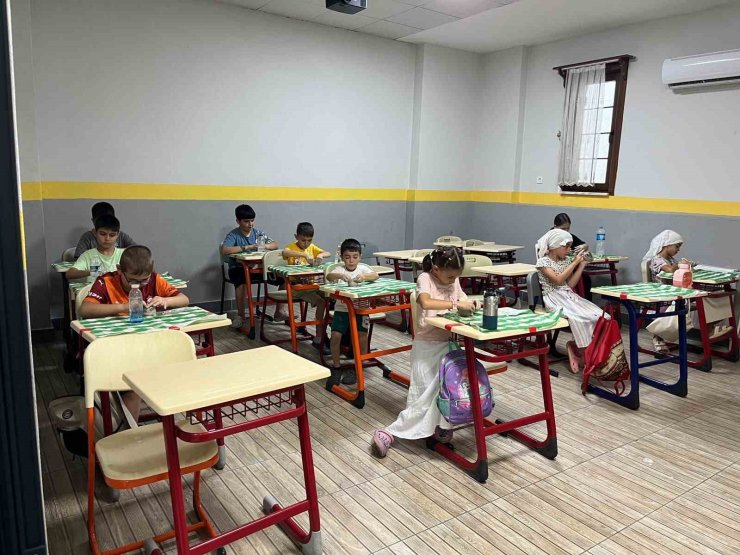 Başiskele’de çocuk ve gençlere değerler eğitimi veriliyor
