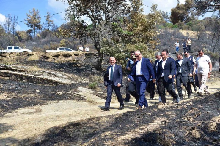Bakan Yardımcısı Bulut ve Vali Varol yangın bölgesinde incelemelerde bulundu