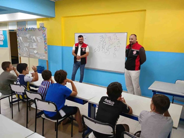 Erzincan’da öğrencilere modern tarım uygulamaları anlatıldı