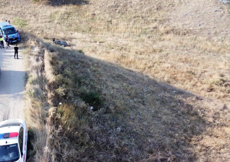 Çorum’da kayıp olarak aranan adam, şarampole yuvarlanan otomobilinin altında ölü bulundu