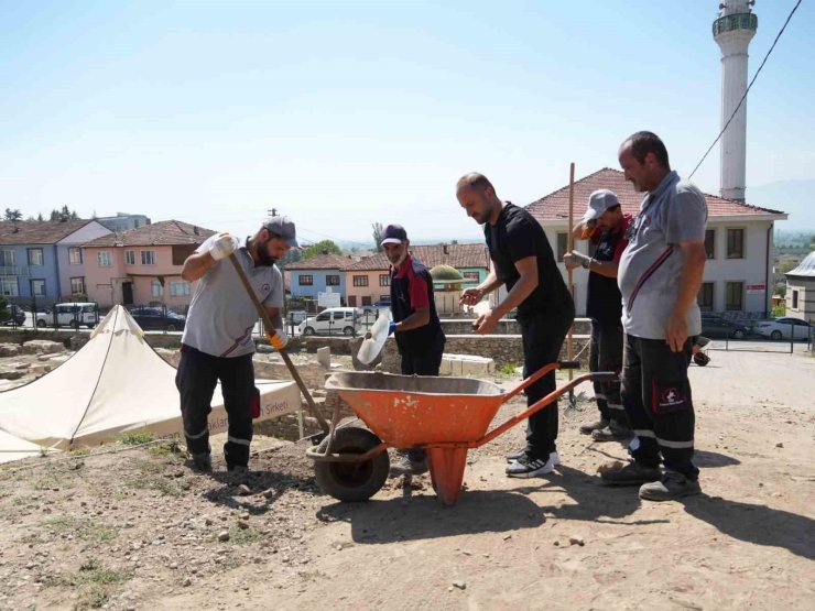 Tarihi keşfe gönüllü katkı