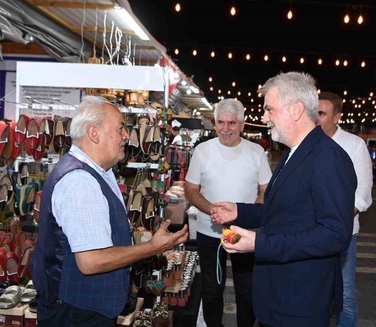 Başkan Fırat Görgel, Ağustos Fuarı’nda esnaf ve vatandaşlarla buluştu