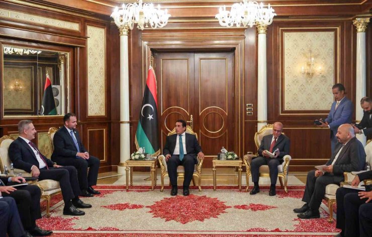 Dışişleri Bakanı Fidan Libya Başkanlık Konseyi Başkanı el-Menfi ile görüştü