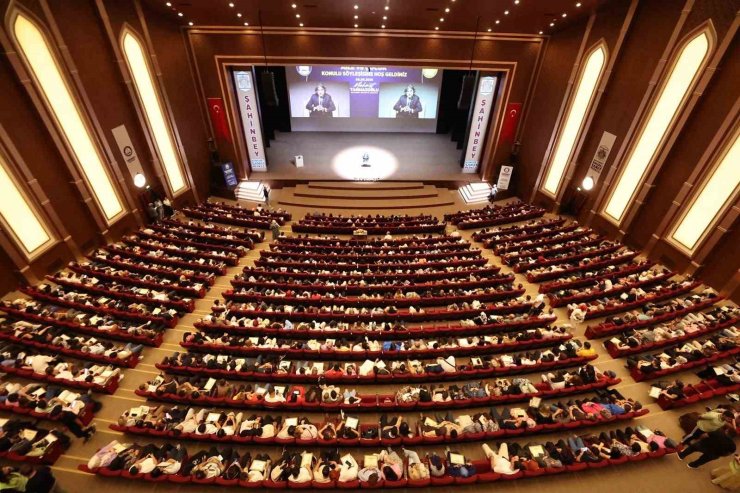 Evlilik Okulunu tamamlayan 951 çift sertifikalarını aldı