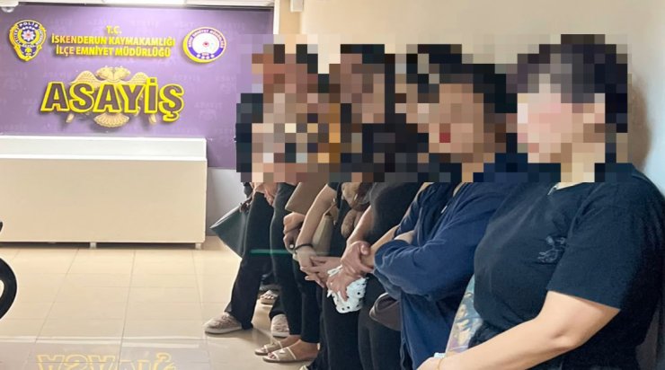 Hatay’da SPA ve masaj salonlarında kaçak çalıştırılan 9 kadın hakkında işlem yapıldı