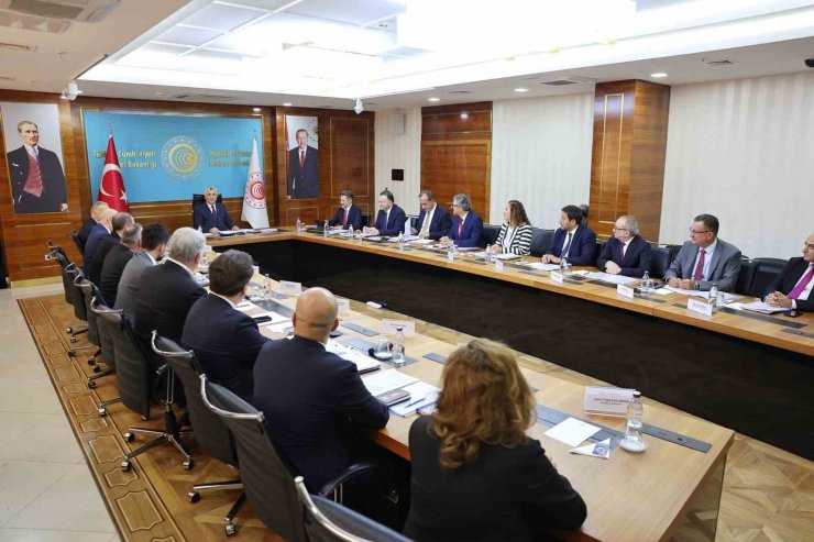 Hizmet ihracatında 122,6 milyar dolarlık rekor