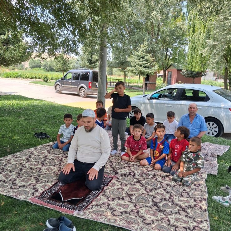 Şuhut’ta Kur’an-ı Kerim kursu öğrencileri piknikte buluştu