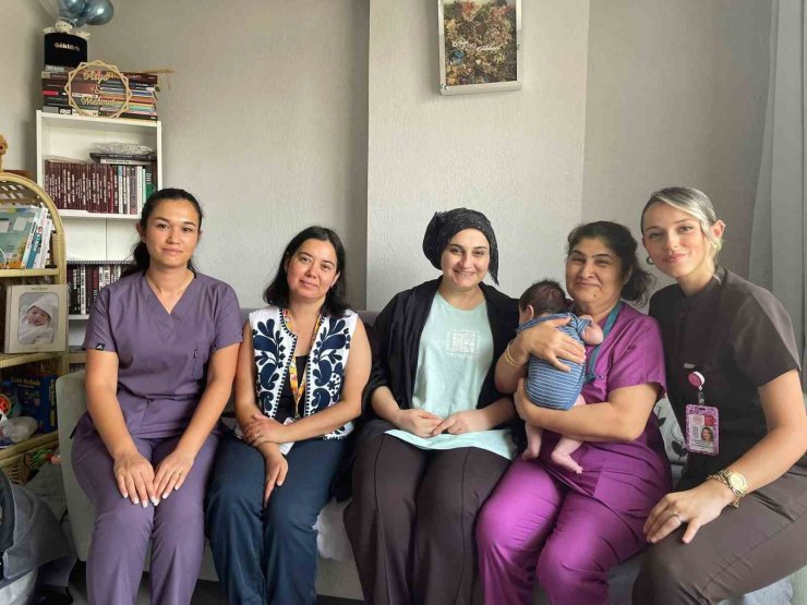 Çine Devlet Hastanesi’nden lohusalara evde destek