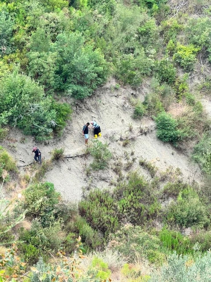 Ormanlık alanda mahsur kalan alzheimer hastası kurtarıldı