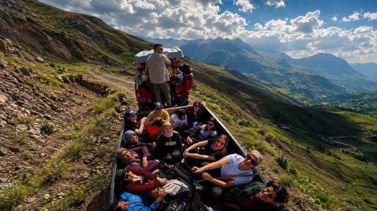 Sosyal medyada görüp akın ediyorlar! Erzincan’ın saklı yaylası