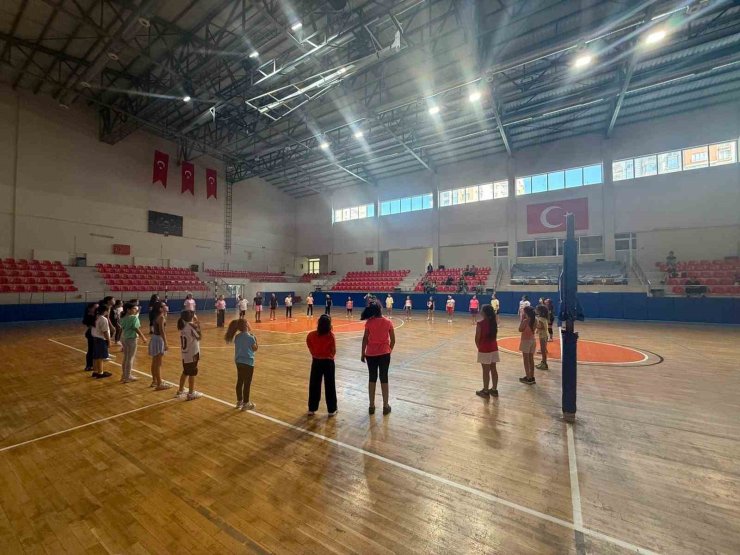 Talas’ta Yaz Spor Okulları doludizgin devam ediyor