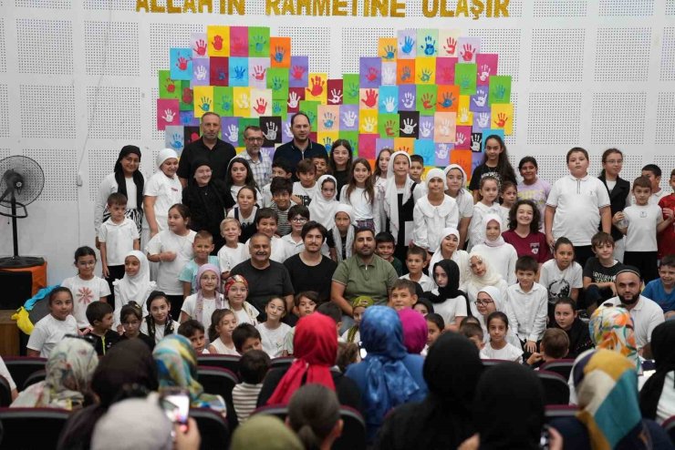 Çocuk üniversitesi milli ve manevi değerlere sahip çıkıyor