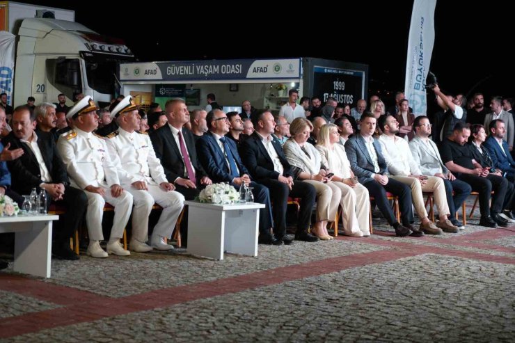 17 Ağustos’un acısı 27 yıl sonra da hafızalarda