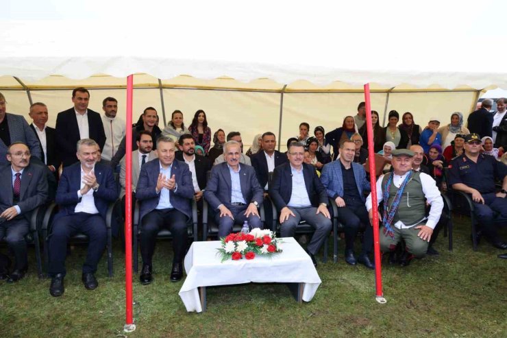 Bakan Uraloğlu: "Honefter, birlik ve kardeşliğin bütün dünyaya mesajının verildiği yerdir"