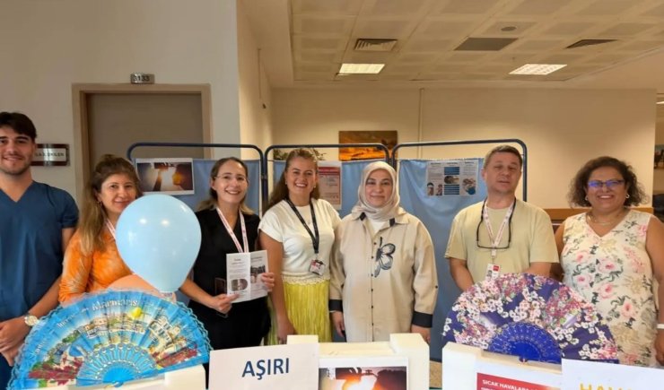 Nazilli Devlet Hastanesi’nde aşırı sıcaklara karşı farkındalık standı açıldı