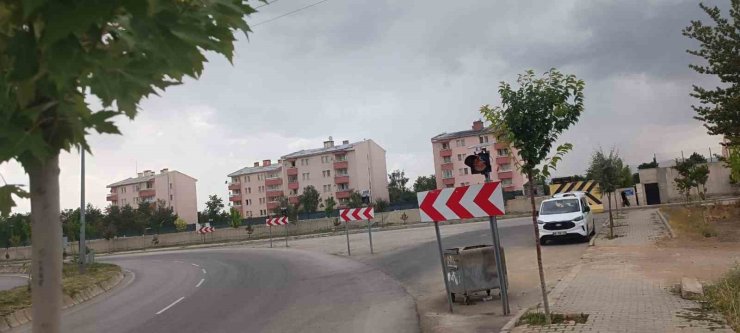 Patnos’ta trafik güvenliği için kavşaklarda tedbirler artırılıyor