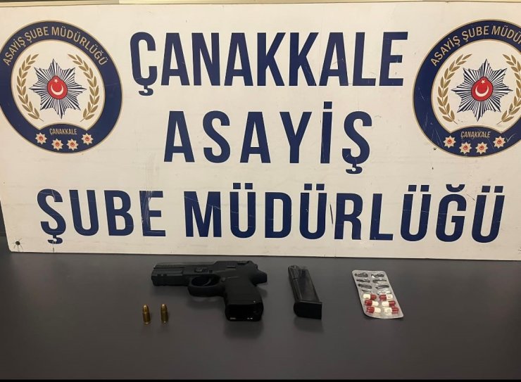 Çanakkale’de çeşitli suçlardan aranan 8 şüpheli tutuklandı