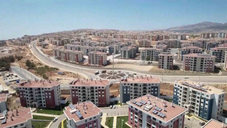Deprem konutlarıyla yeni bir şehir inşa edildi