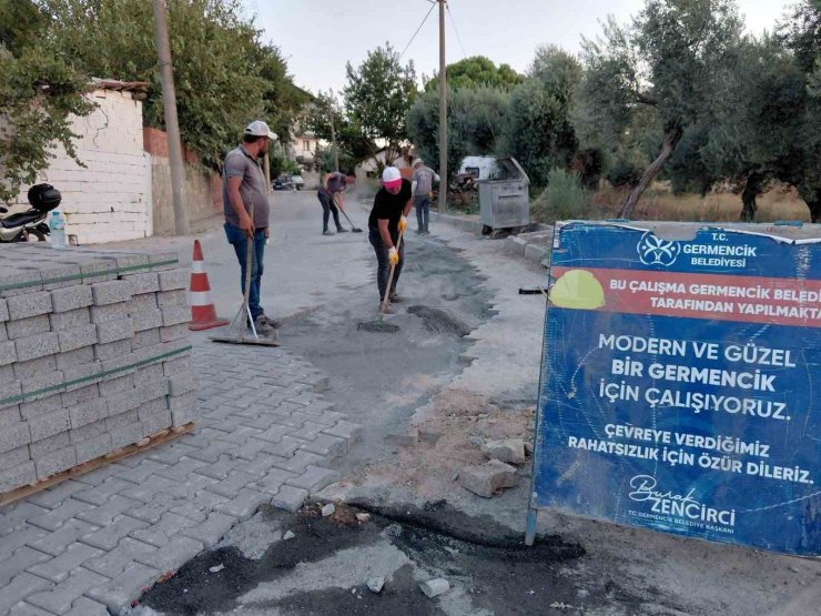 Germencik’te yol bakım ve onarım çalışmaları sürüyor