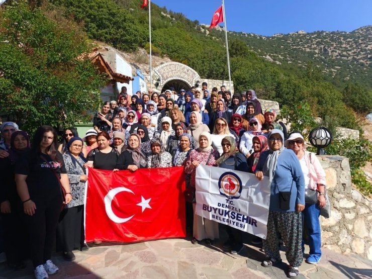 Denizlili kadınlar Acıpayam’da buluştu