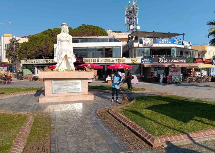 Didim Belediyesi yeşil alanlarda bakım ve düzenleme çalışmalarını sürdürüyor