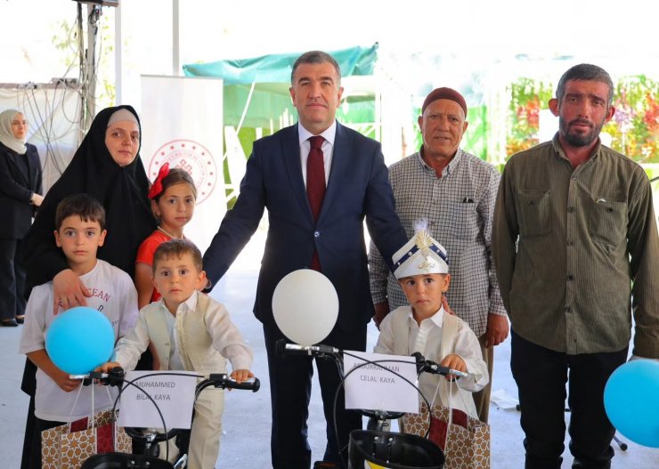 Bayburt’ta çocuklar için sünnet şöleni