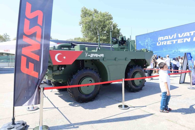 Amfibi harekatın yeni öncüsü vitrine çıktı: İlk kez tanıtıldı