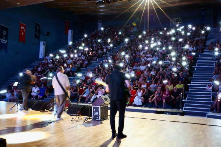 Aydın Büyükşehir Belediyesi’nden Didim’de yaz konseri