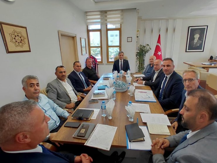 Bayburt’ta 2026-2027 eğitim öğretim yılı hazırlıkları değerlendirildi