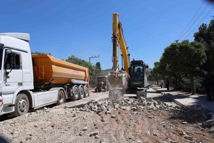 Bilecik’te sıcak asfalt mesaisi başladı