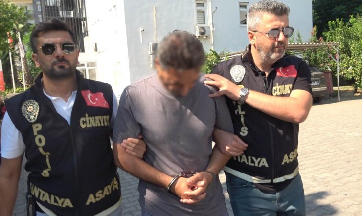 Havalimanı otoparkında kadını öldüren emekli polis adliyede
