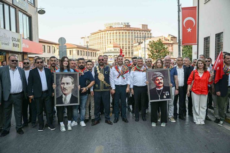 Geleneksel Kurtdereli Mehmet Pehlivan Yağlı Güreşleri’nin 1. günü kortejle sona erdi