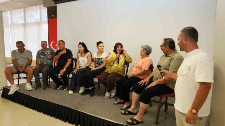 Kocaeli’de muhtarlara iletişim ve ilk yardım eğitimi verildi