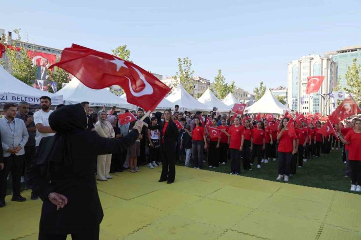 Melikgazi’de çocuklar doya doya eğlendi