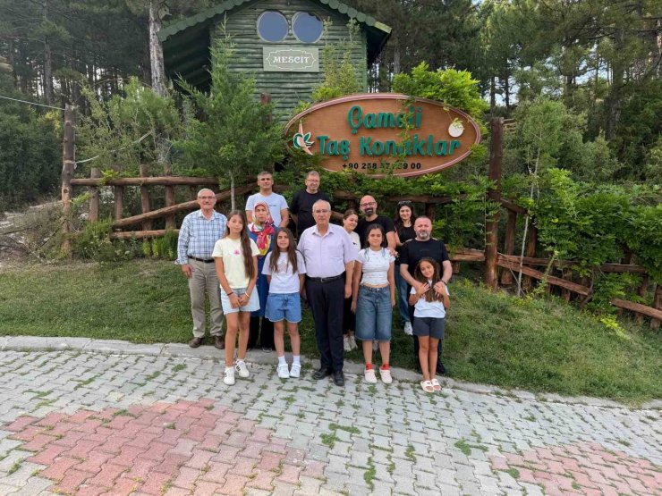 Dereceye giren çocuklar Çameli’de ödüllendirildi
