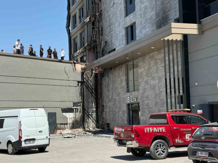 Yangın söndürme sistemi facianın önüne geçmiş