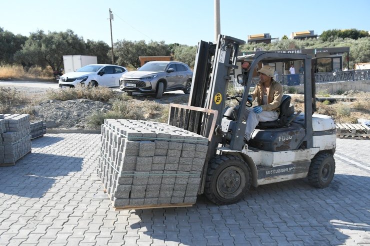 Kuşadası Belediyesi’nden Deirmendere’ye 6 bin metrekarelik yol