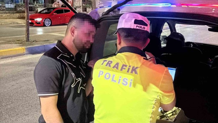 Tehlikeli araç kullanan sürücüye uygunsuz modifiyeden 5 bin TL ceza